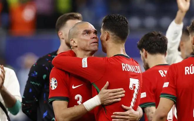 欧洲杯预选赛中，法国队遭遇出乎意料的惨败