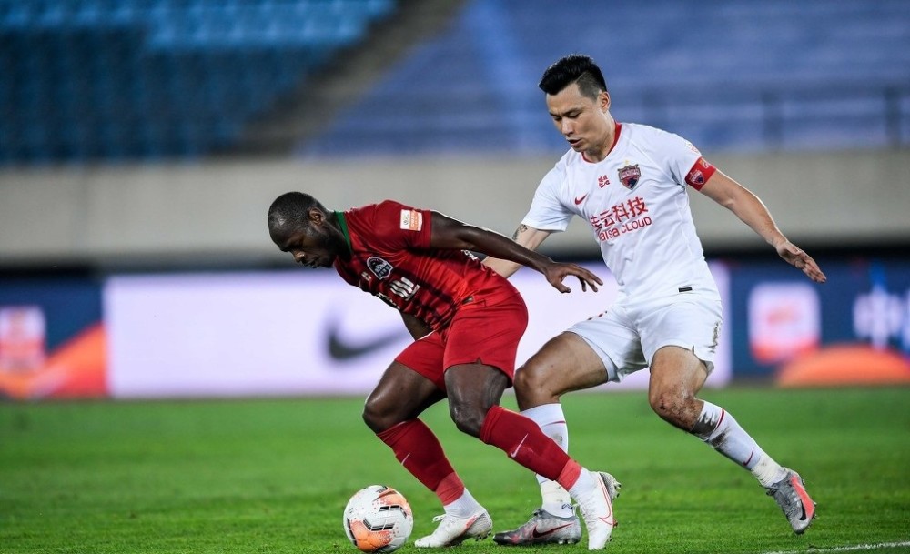 河南建业遭遇三连败,面临保级压力的简单介绍 河南建业遭遇三连败,面临保级压力的简单介绍