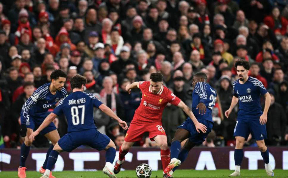 包含利物浦连续场胜利,晋级仅一步之遥的词条 包含利物浦连续场胜利,晋级仅一步之遥的词条