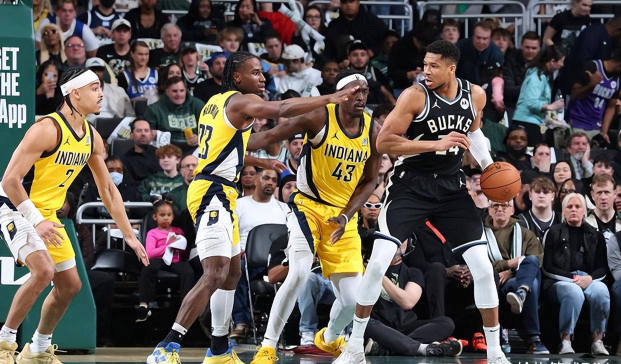 雄鹿客场击溃步行者,取得胜利 雄鹿客场击溃步行者,取得胜利